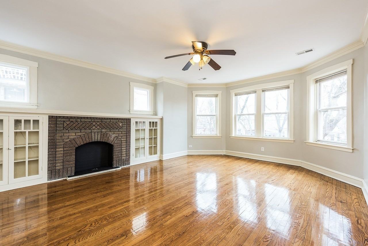 4244 W Wrightwood Ave #2W - Photo 2 of 8
