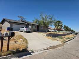 featured image of 25595 Cheryle St