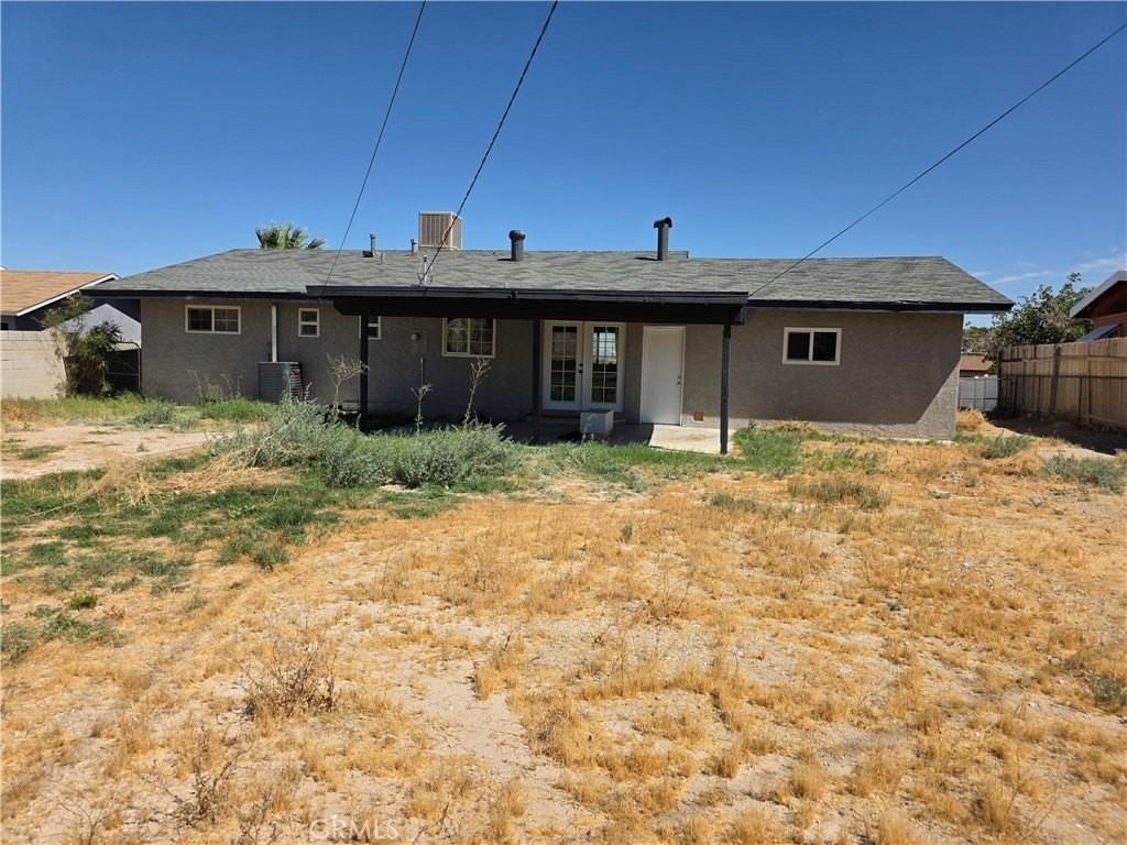 25595 Cheryle St - Photo 6 of 9