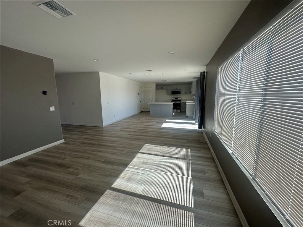 12587 Egan Pl - Photo 6 of 21