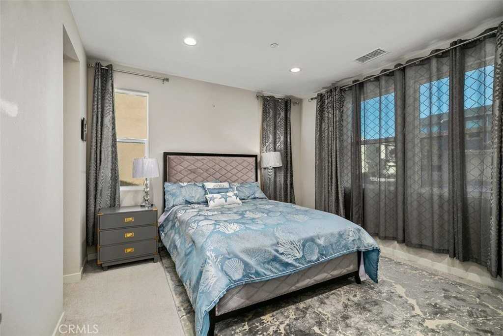 81 Alienta Ln - Photo 6 of 22
