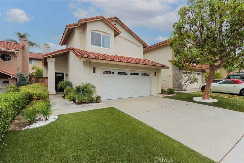 25075 Sanoria St - Photo 2 of 23