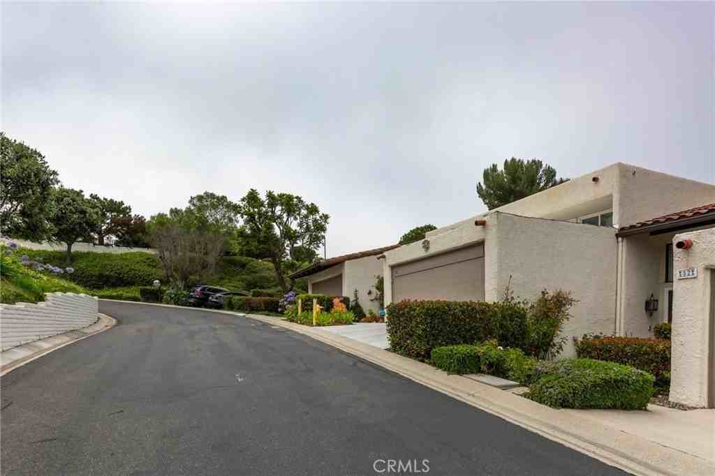 50 Cottonwood Cir - Photo 3 of 50