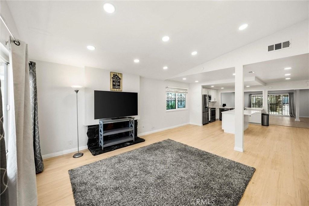 13509 Destino St - Photo 7 of 39