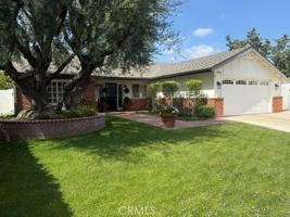featured image of 2705 E Jacaranda Ave