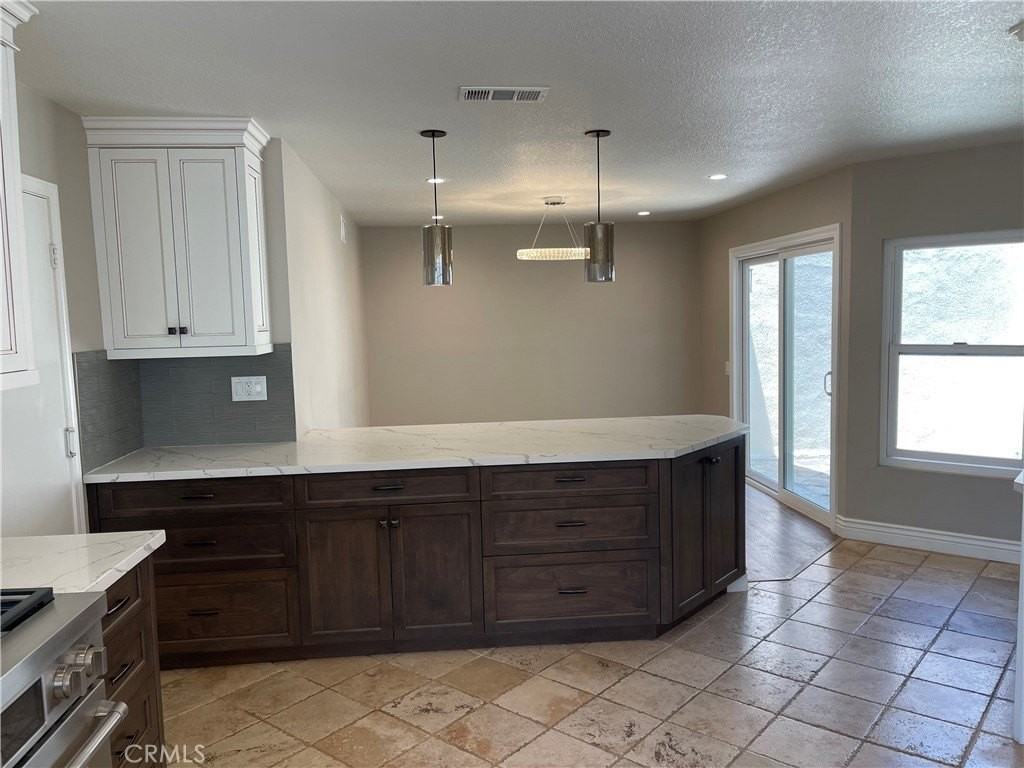 609 W Palm Dr - Photo 6 of 17