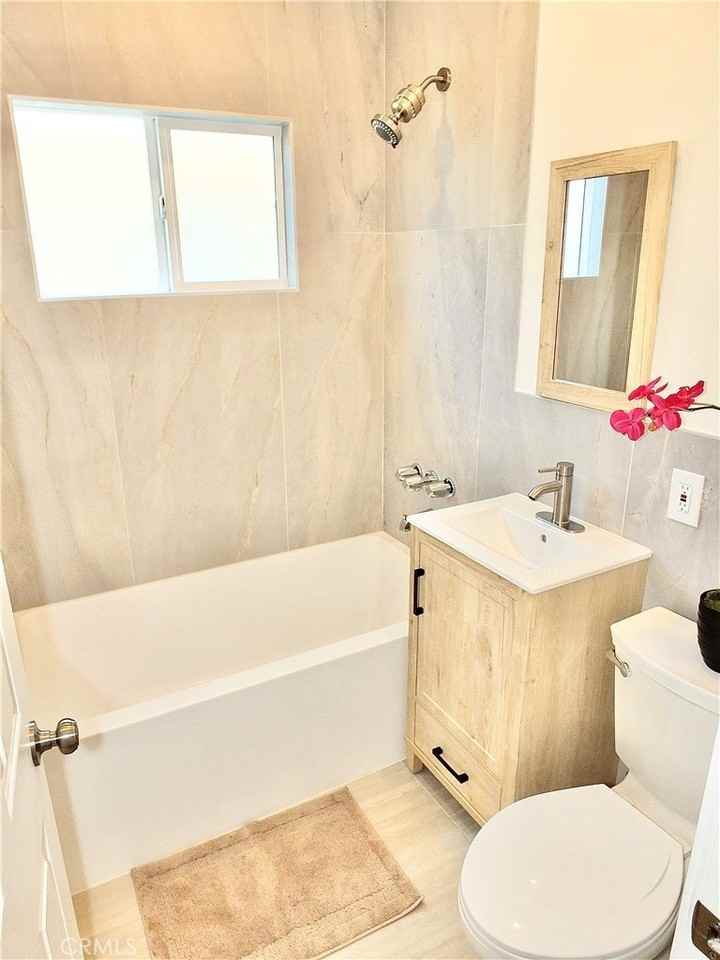 61 W Louise St - Photo 3 of 23