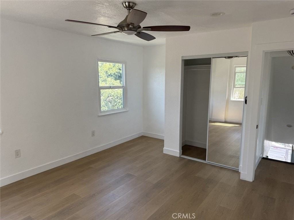 345 N Occidental Blvd - Photo 7 of 19