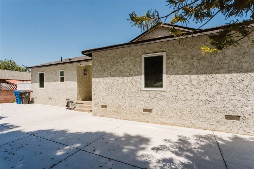 14151 Gager St - Photo 2 of 42