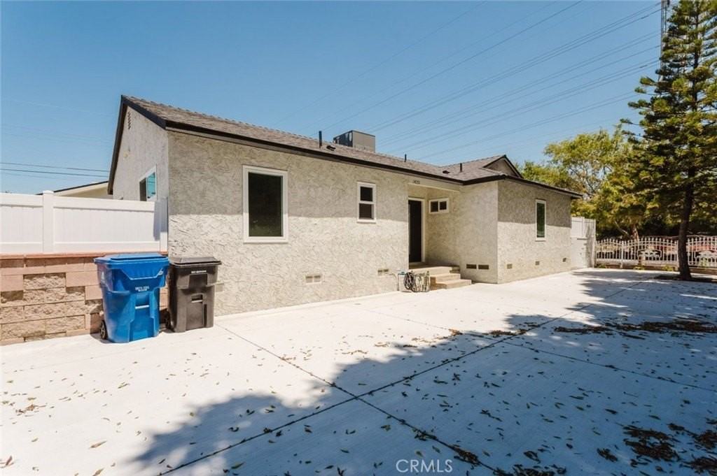 14151 Gager St - Photo 3 of 42