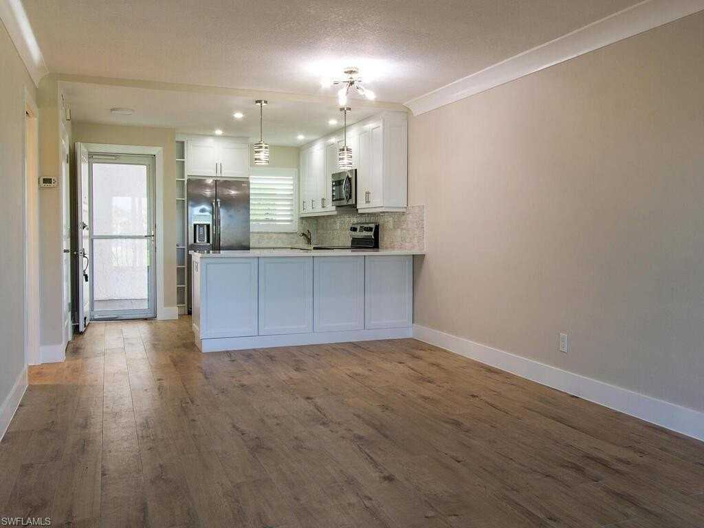 29 High Point Cir E #307 - Photo 2 of 14