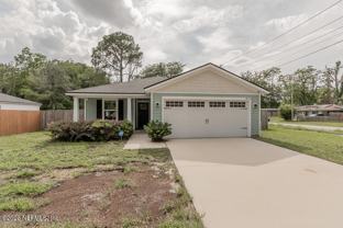 4612 Firestone Rd - Photo 1 of 1