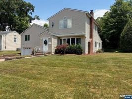 featured image of 84 12th St