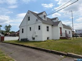 featured image of 226 Livingston St