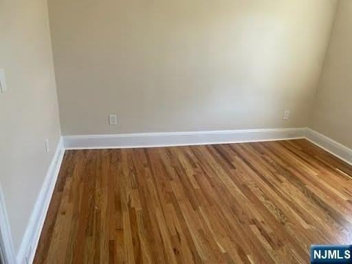 181 Overlook Ave - Photo 4 of 7