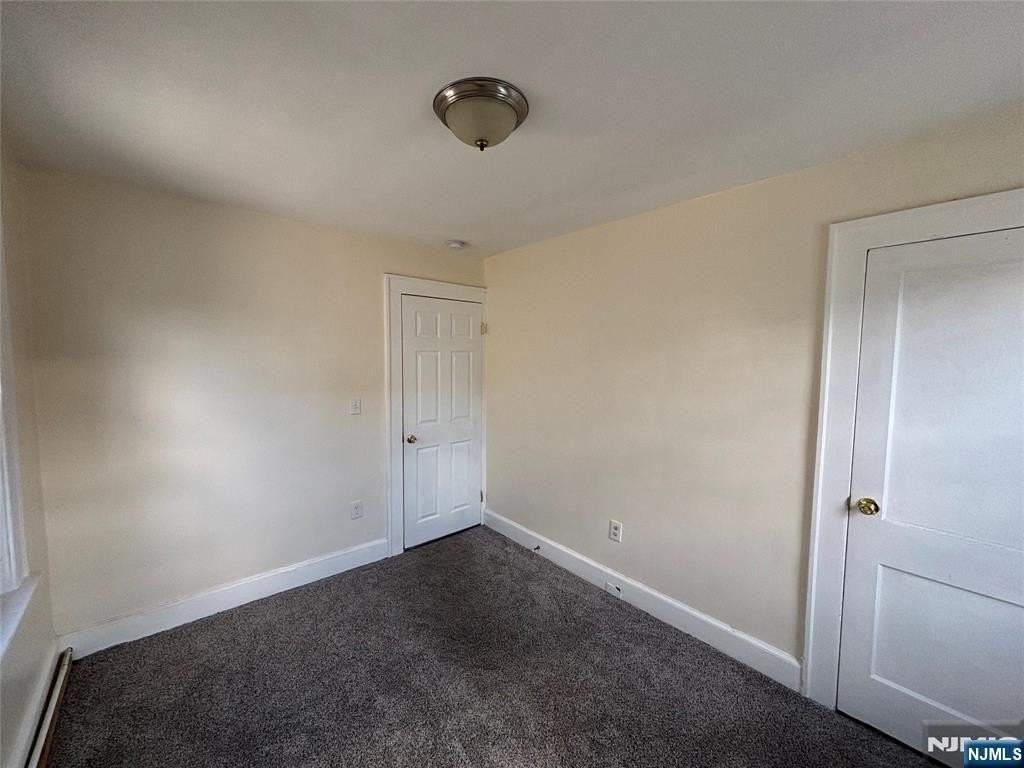 271 Vermont Ave - Photo 3 of 12