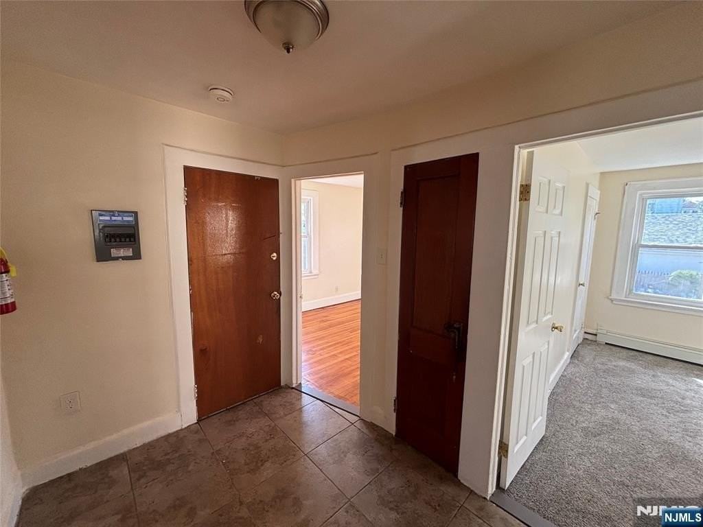 271 Vermont Ave - Photo 7 of 12