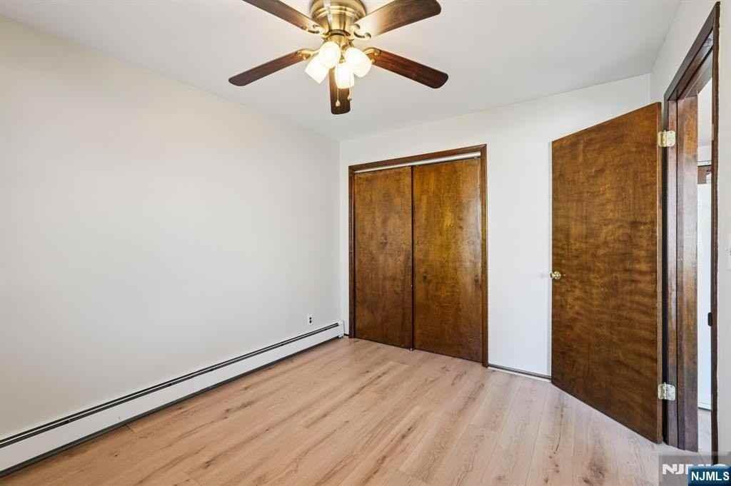 98 Lester St - Photo 6 of 20