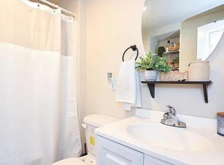31 Blossom St - Photo 6 of 8