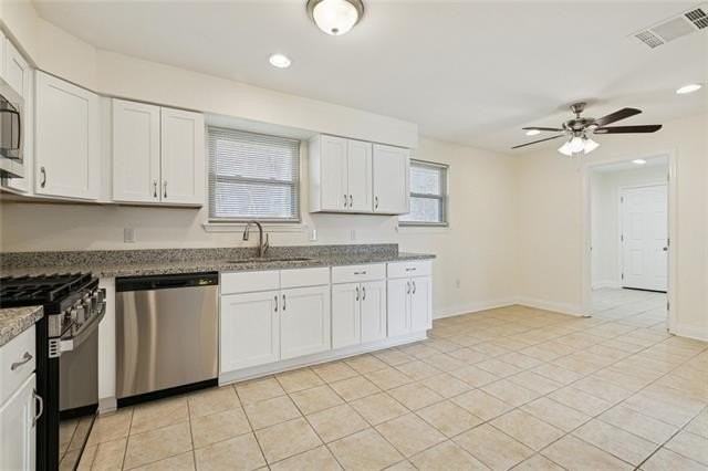 3004 Bartolo St - Photo 4 of 12
