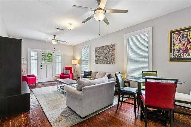 2514 S Carrollton Ave - Photo 5 of 18