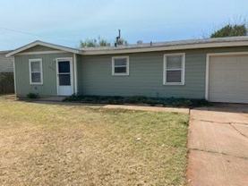 5433 Encino Rd - Photo 1 of 1