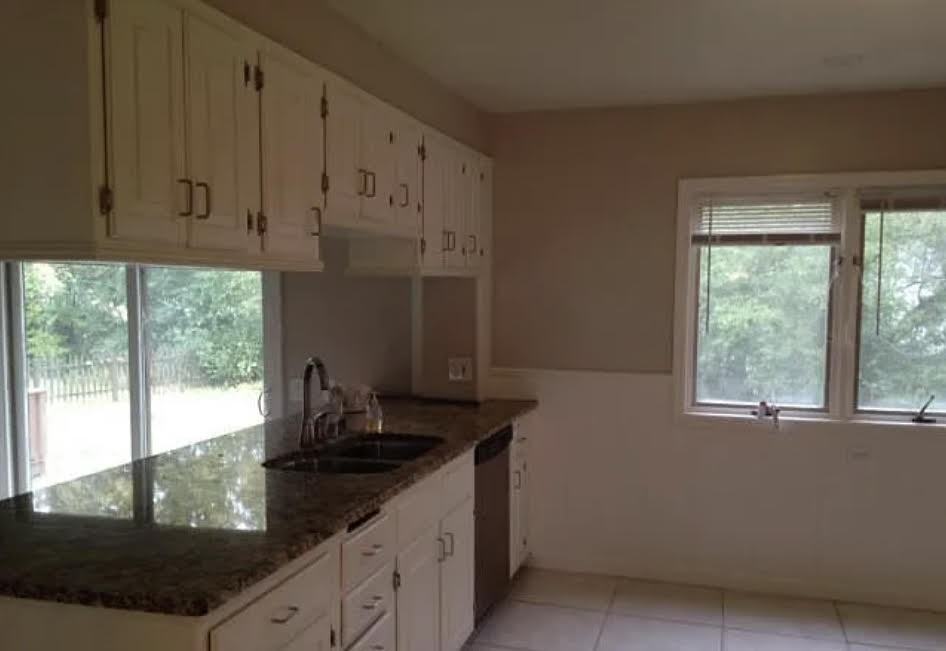 4425 N 105th St - Photo 6 of 8