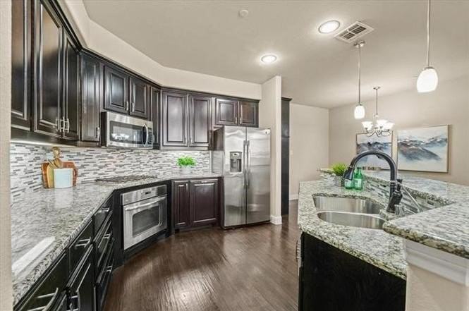 5748 Kate Ave - Photo 6 of 20