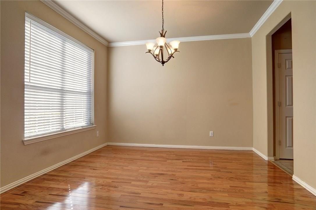 13393 Mondovi Dr - Photo 3 of 24