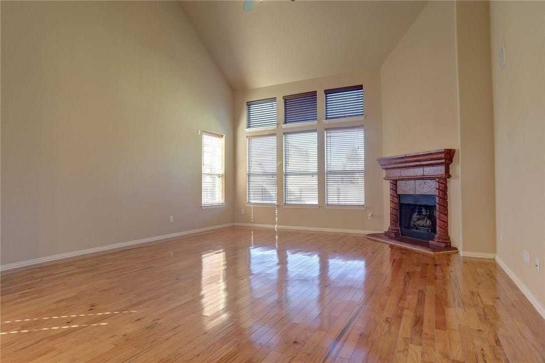 13393 Mondovi Dr - Photo 4 of 24