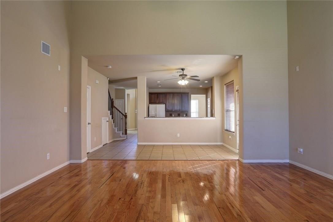 13393 Mondovi Dr - Photo 6 of 24