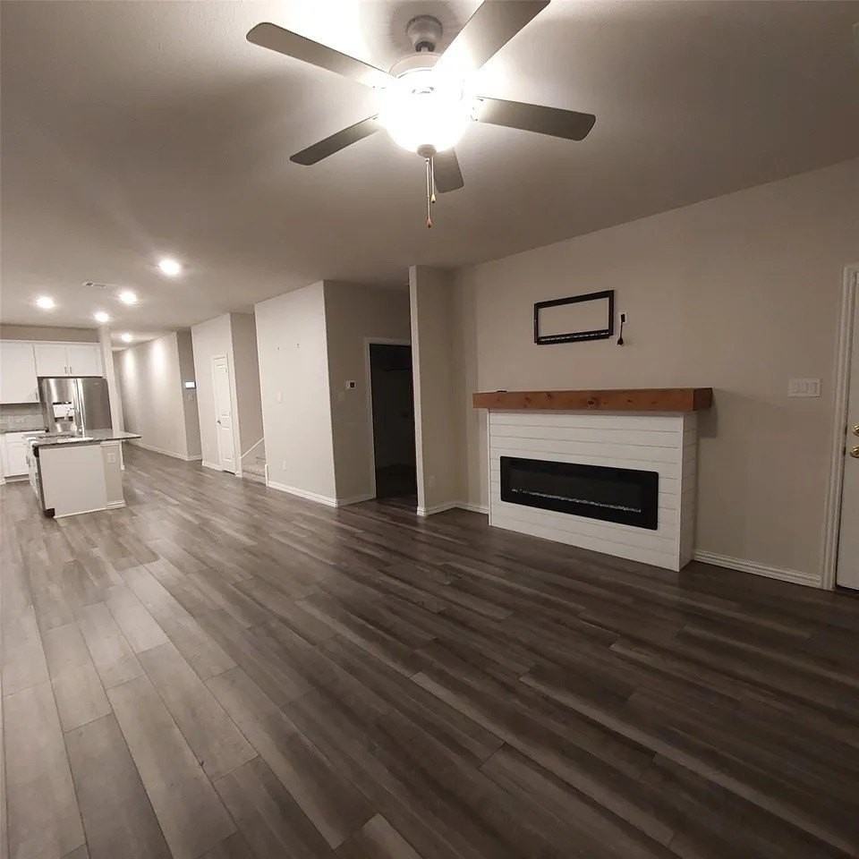 6004 Bailey Way - Photo 5 of 15