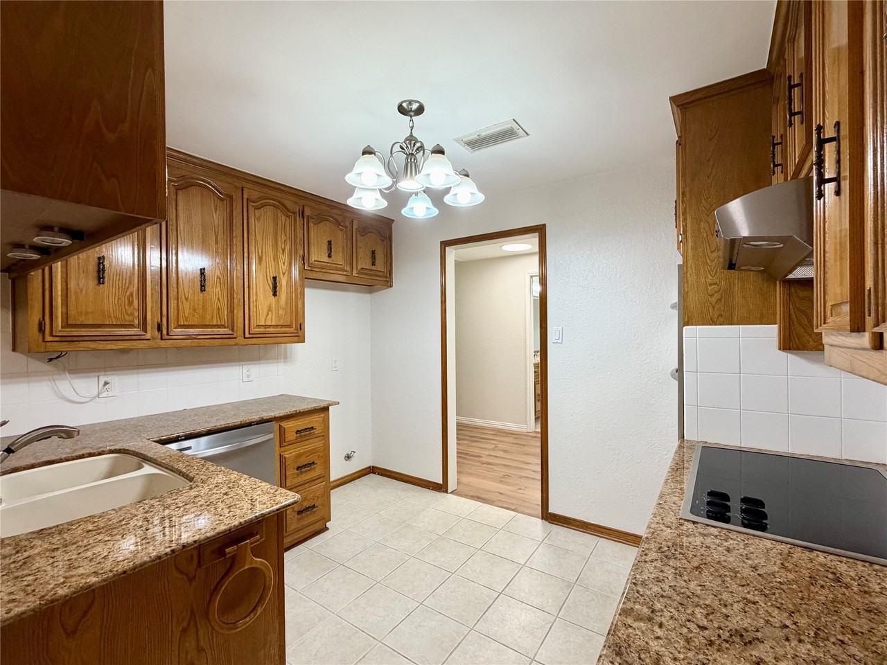 3212 Laurel Oaks Ct - Photo 7 of 22