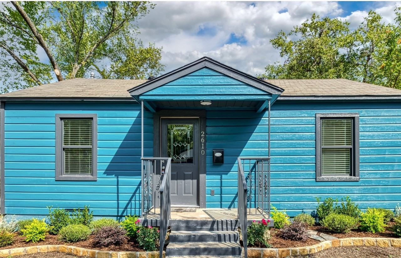 2610 Michigan Ave - Photo 4 of 19
