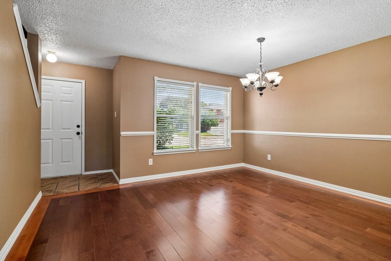 2232 Chestnut Dr - Photo 7 of 23