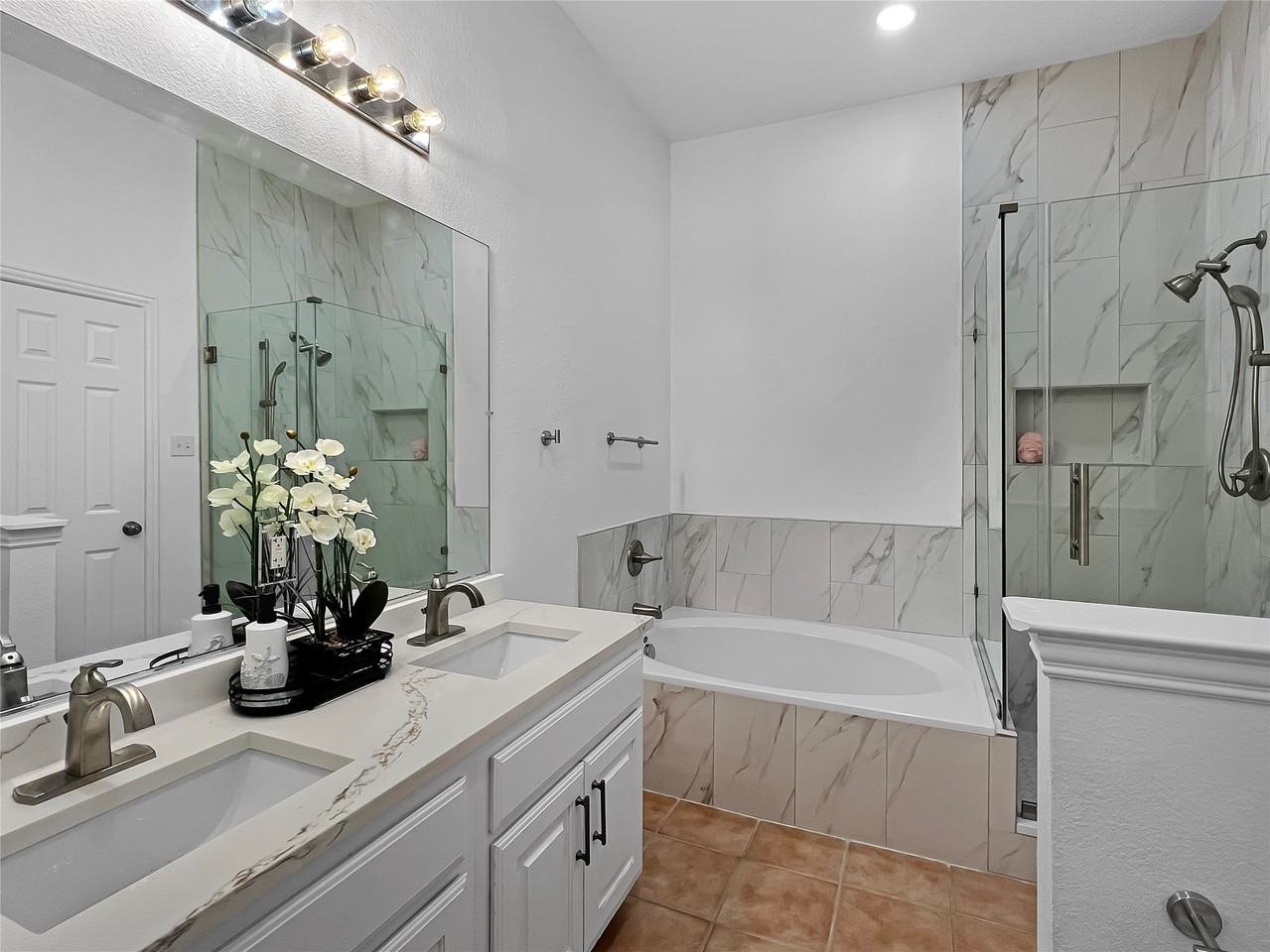 2712 Dawn Spring Dr - Photo 6 of 9