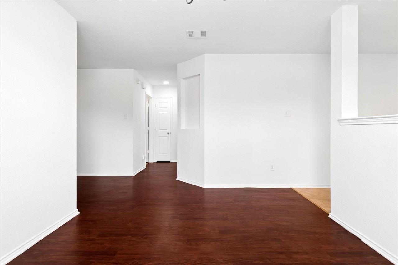 13221 Galaxy Dr - Photo 6 of 25