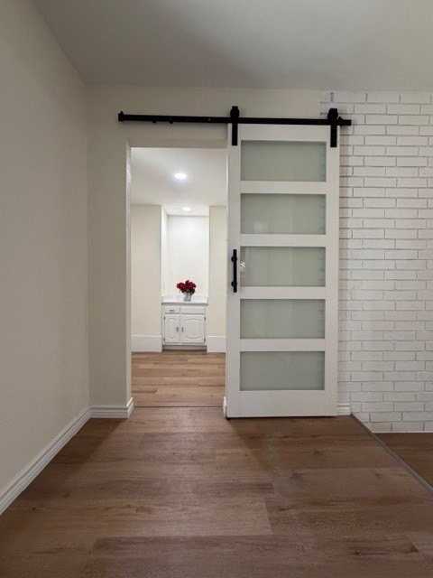 108 Amory Dr - Photo 3 of 32