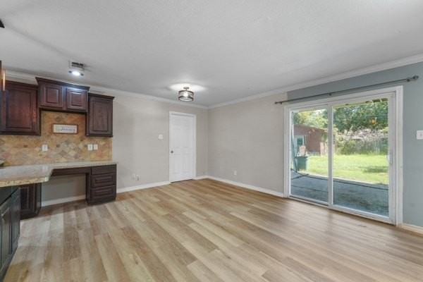 1608 Leon St - Photo 6 of 16