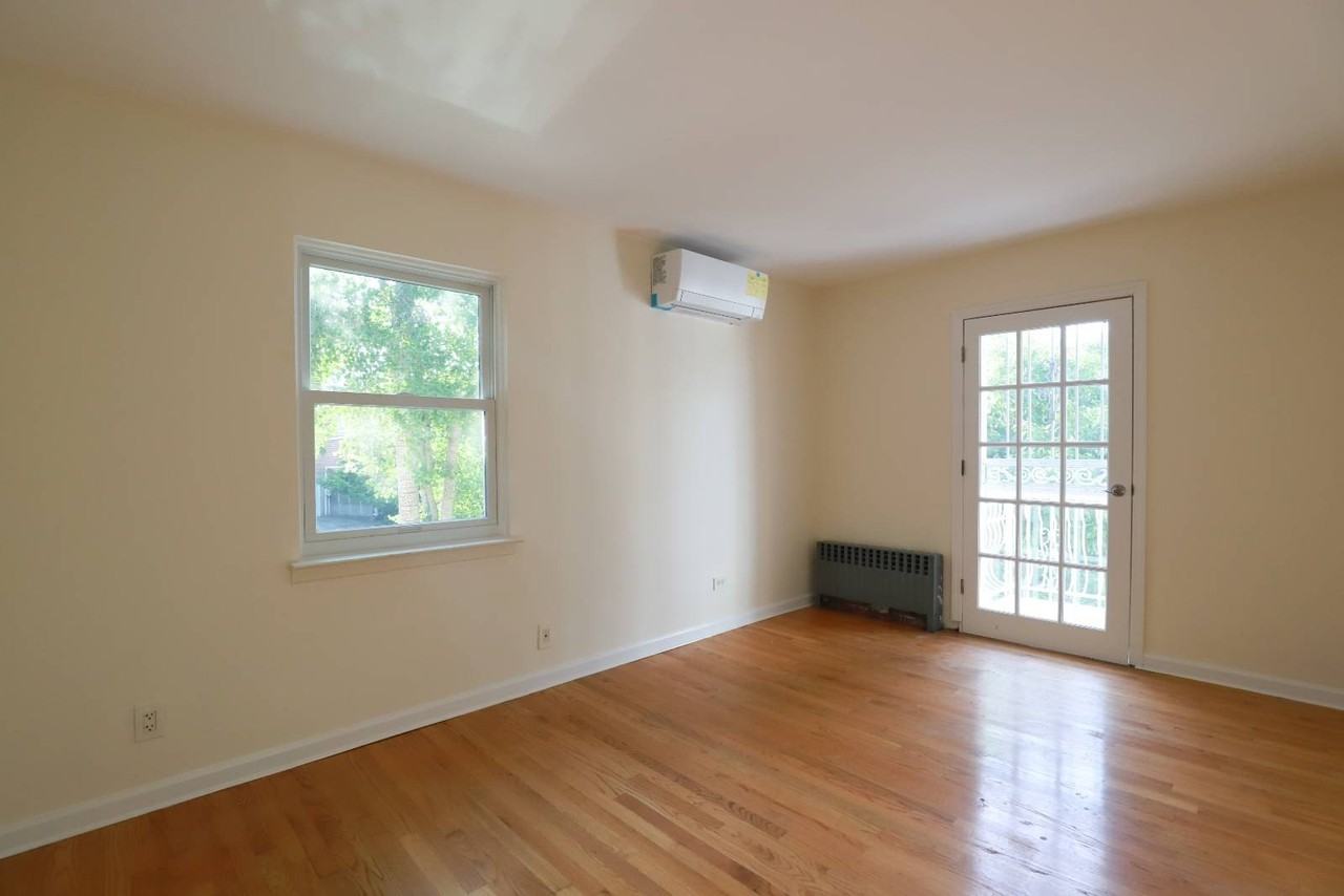 15107 7th Ave #2FL - Photo 2 of 8