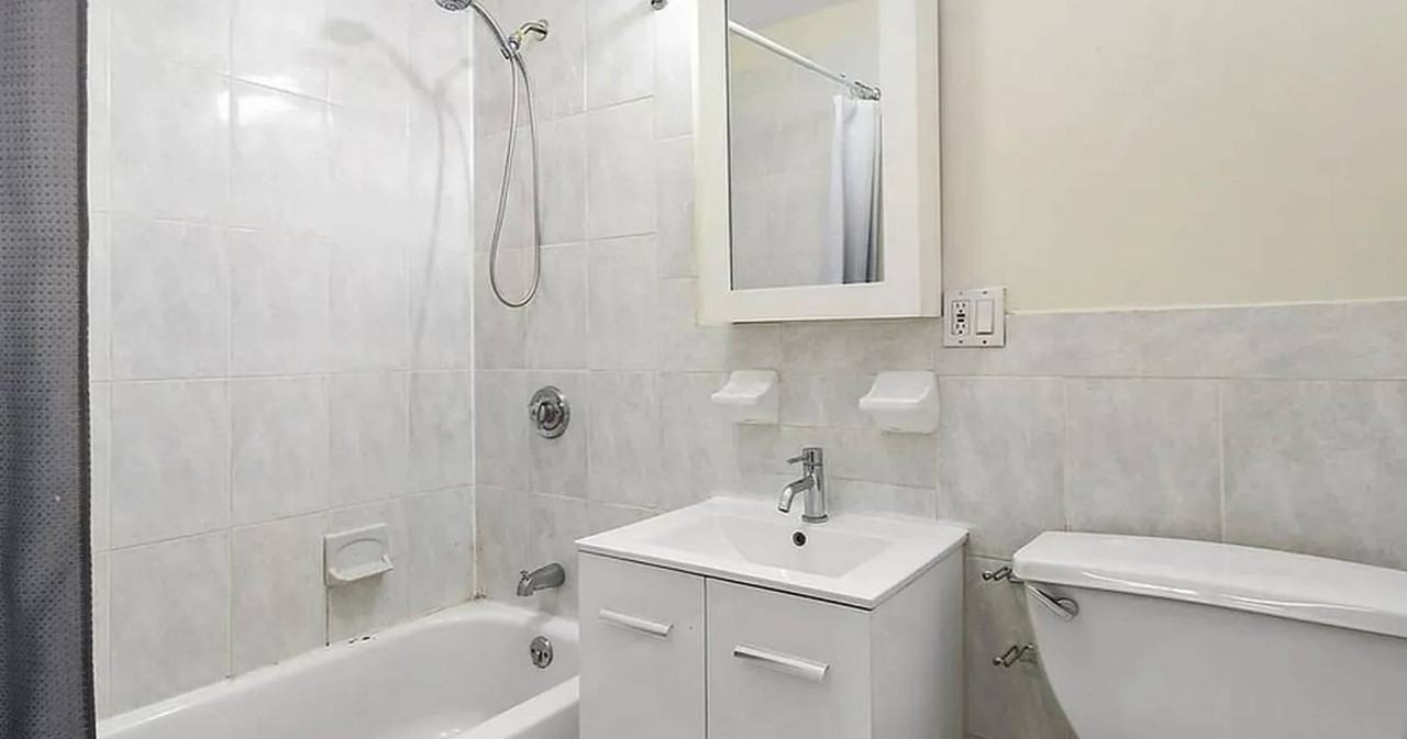 83A Himrod St - Photo 4 of 7