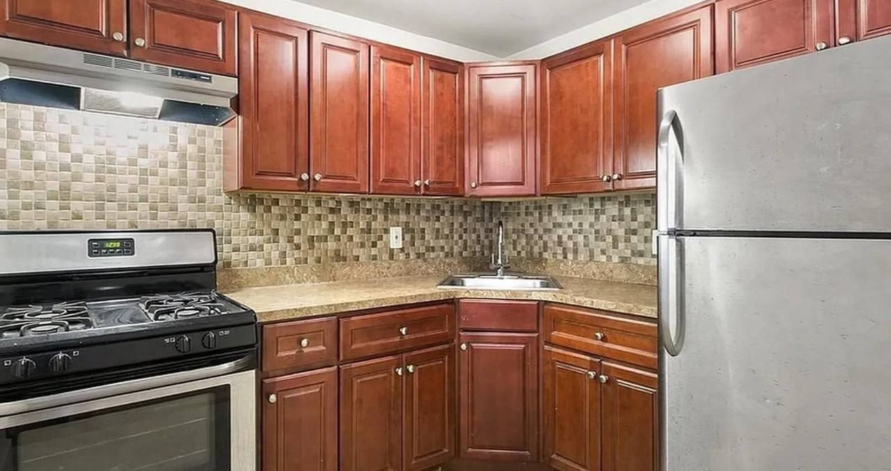 83A Himrod St - Photo 5 of 7