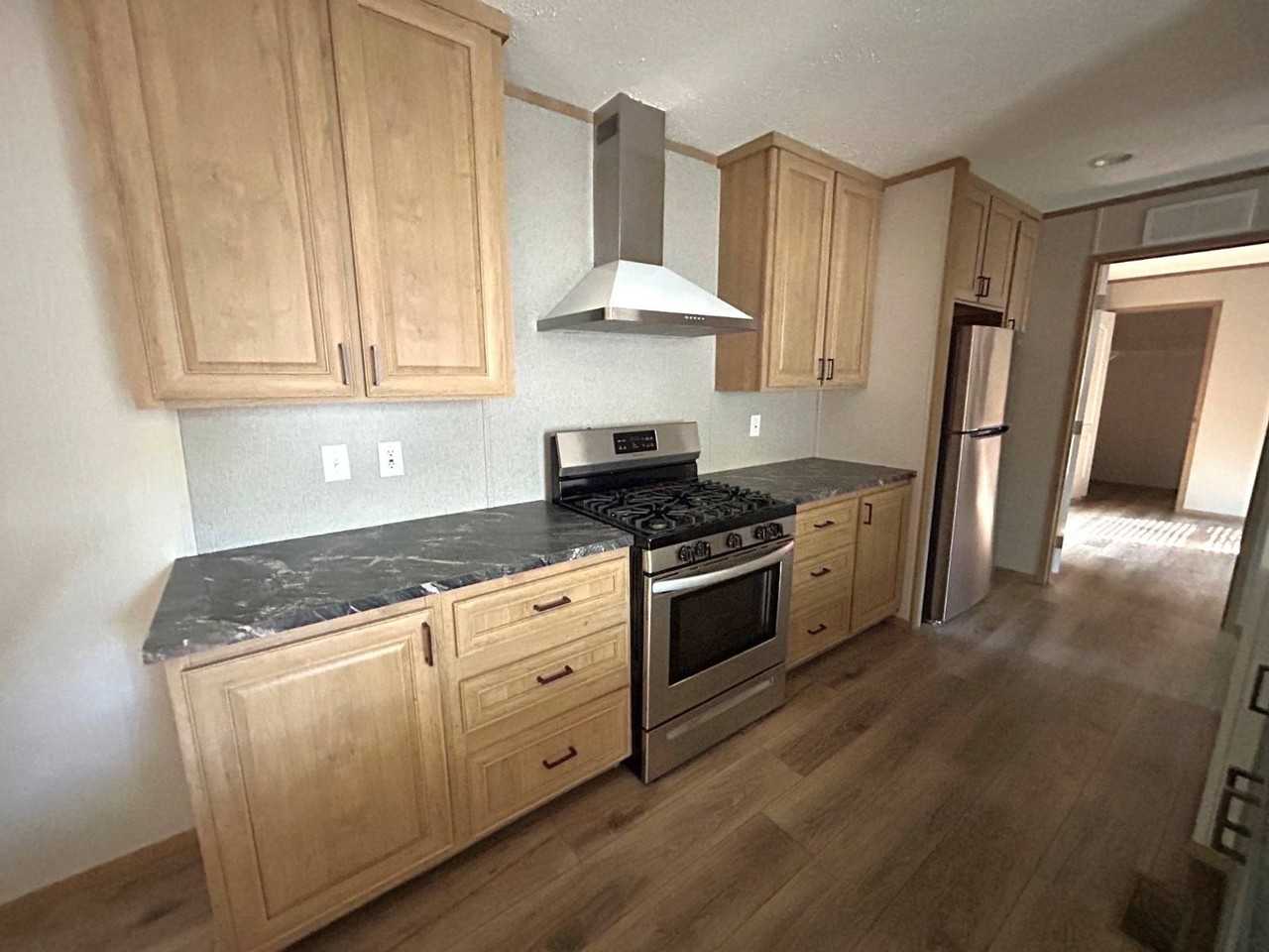 31 Rena Dr - Photo 4 of 11