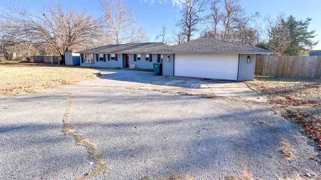 13408 Thompson Rd - Photo 4 of 30