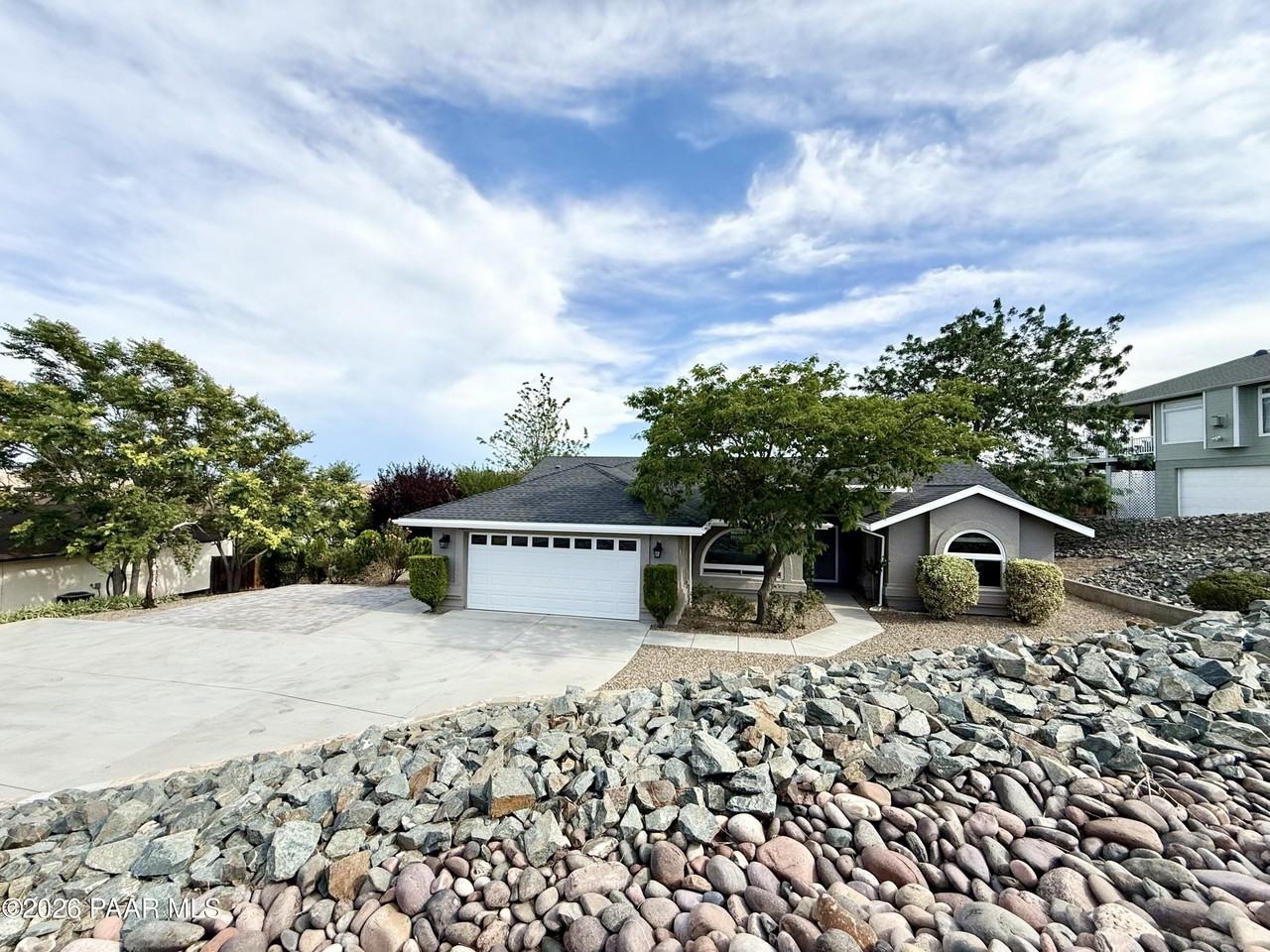 9841 E Rimrock Dr - Photo 2 of 17