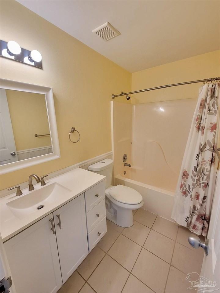 1306 Pine Hill Cir - Photo 7 of 24