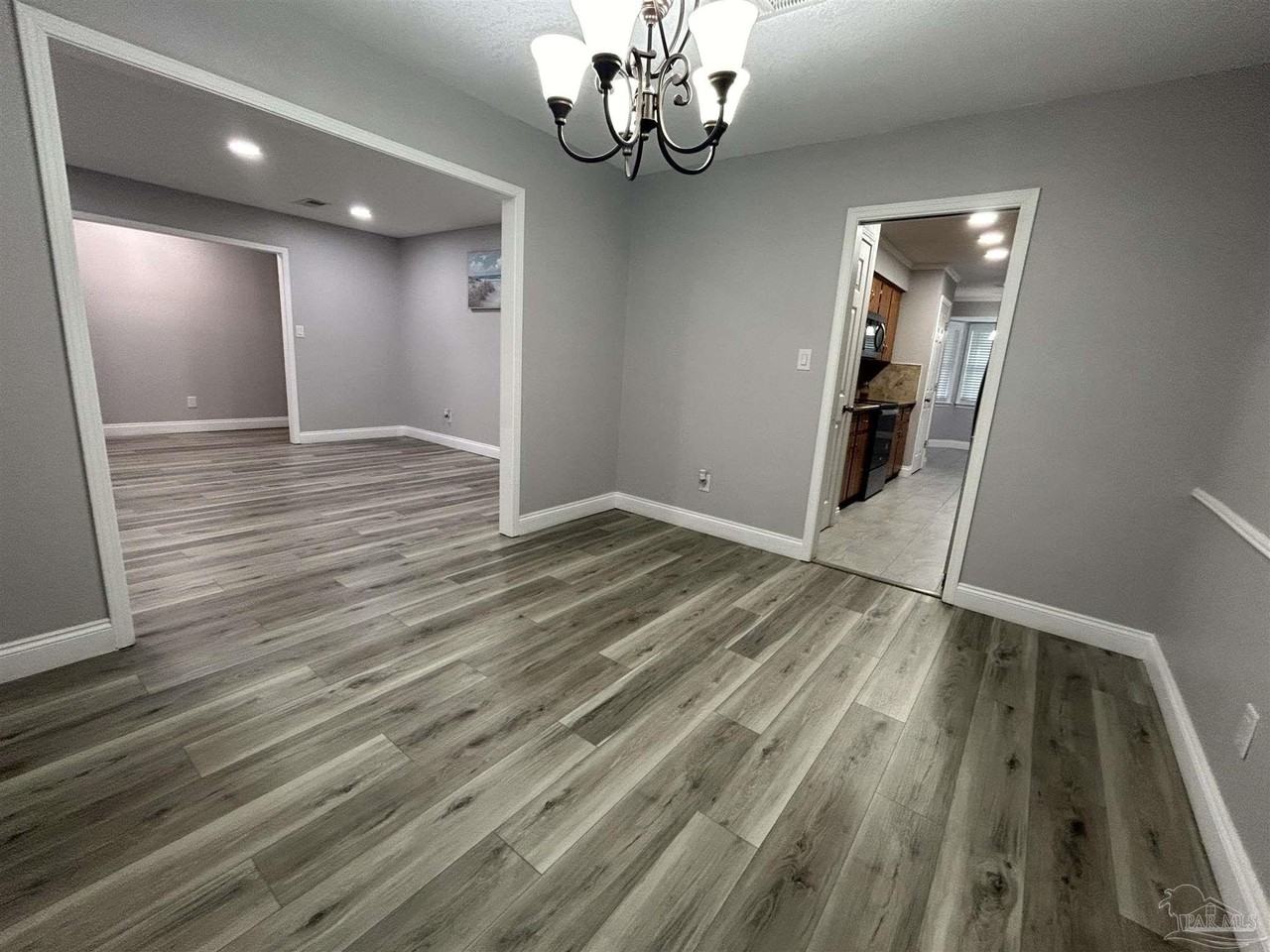 4271 Reynosa Dr - Photo 3 of 18