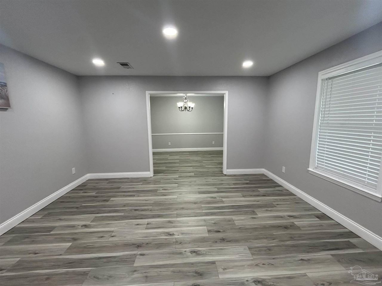 4271 Reynosa Dr - Photo 4 of 18