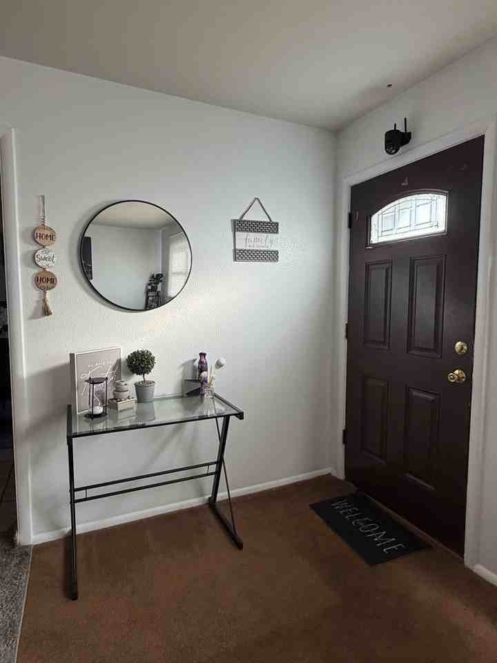 1002 Denton St - Photo 4 of 25