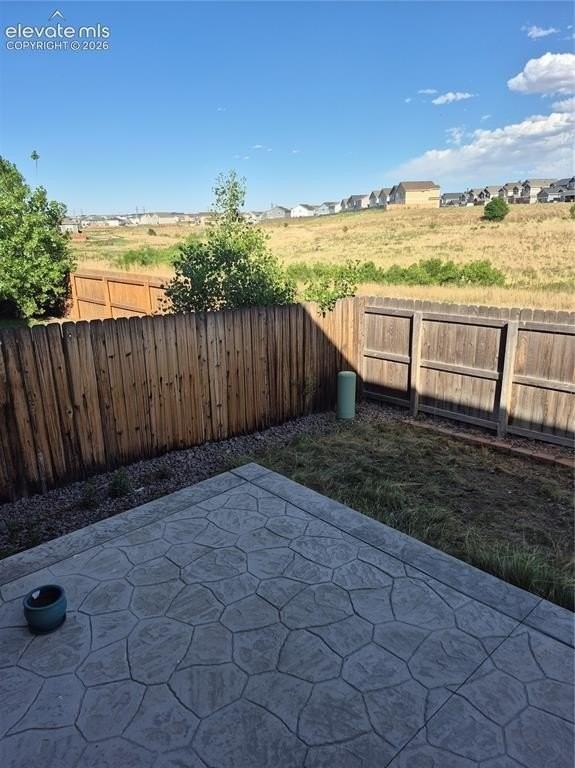 6941 Winnicut Dr - Photo 4 of 32
